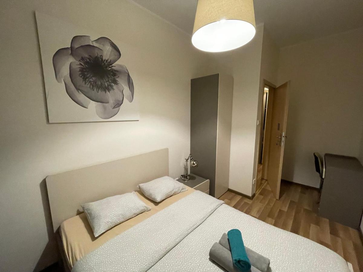 Lullaby Private Rooms Poznan Exterior foto